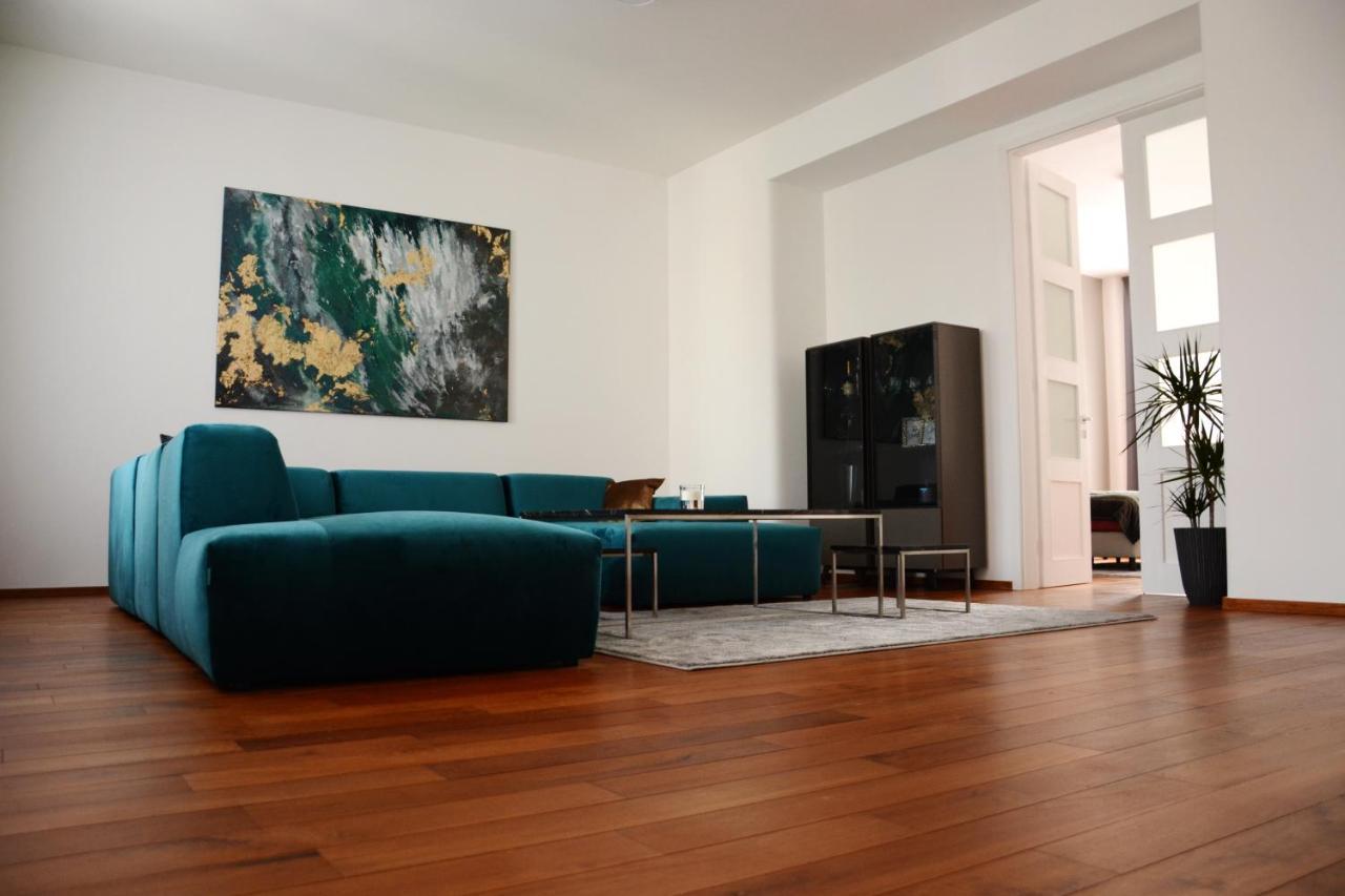 Premium Apartment Near Banska Bystrica Square With Two Big Bedrooms Exterior foto