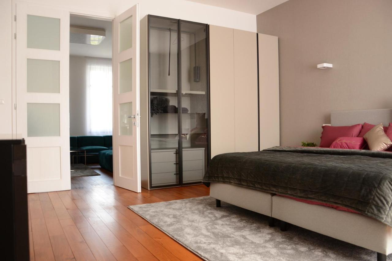 Premium Apartment Near Banska Bystrica Square With Two Big Bedrooms Exterior foto