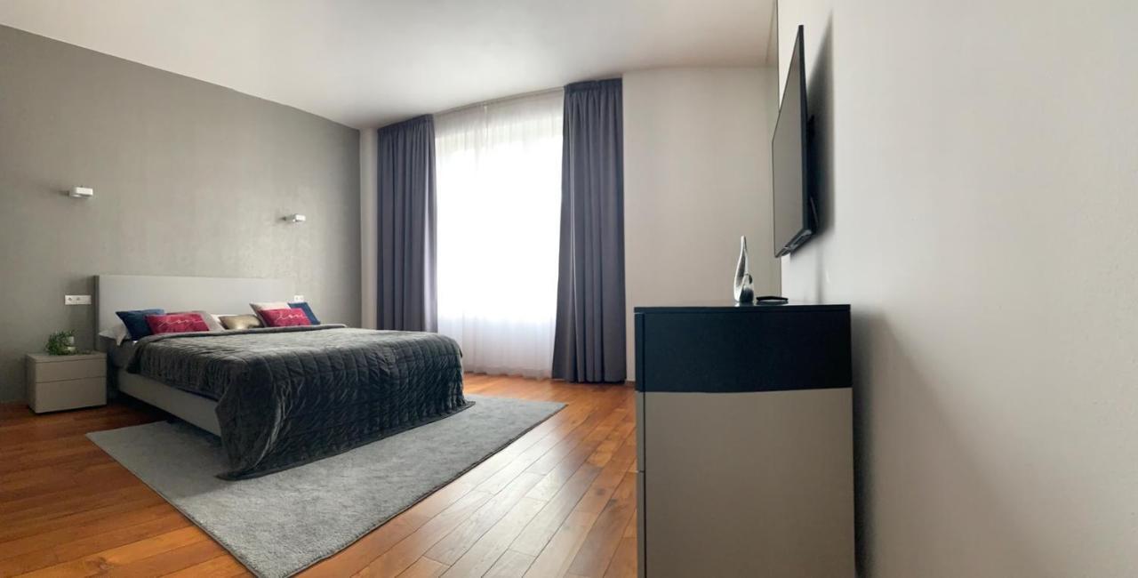 Premium Apartment Near Banska Bystrica Square With Two Big Bedrooms Exterior foto